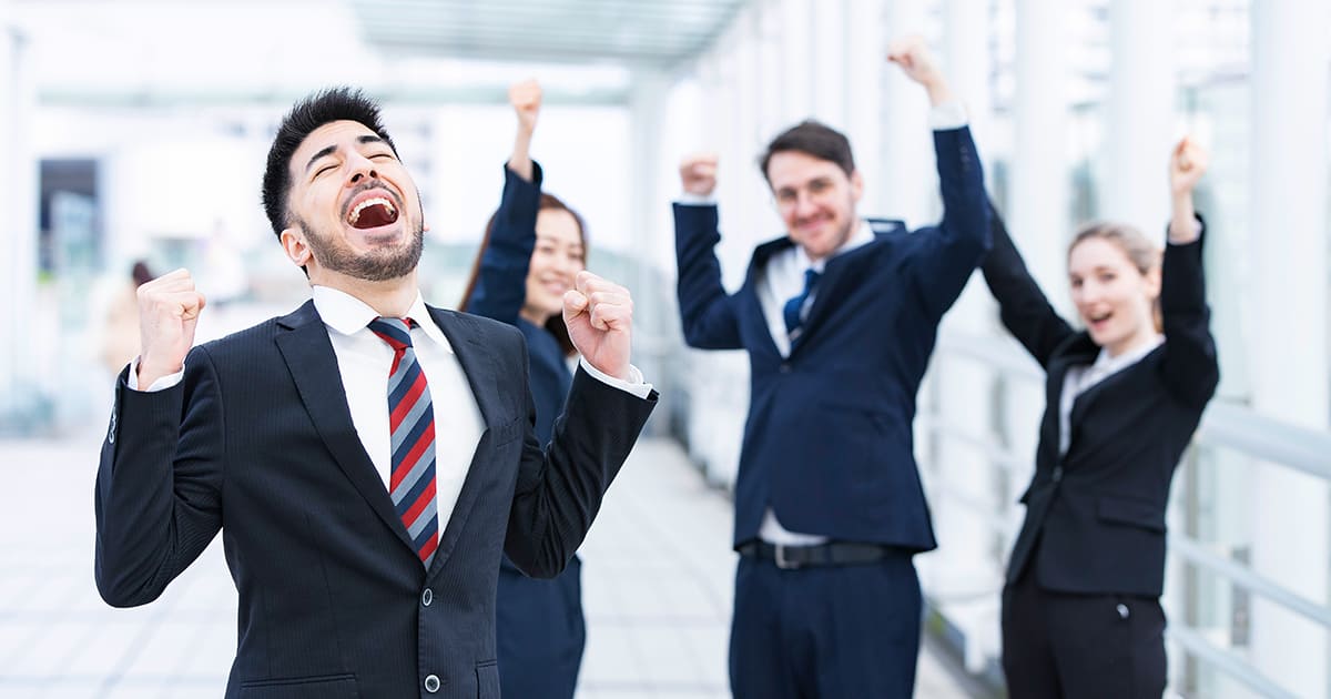 自己肯定感が高い人の特徴とは？今日から実践できる5つの習慣も紹介